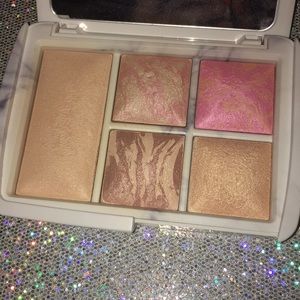 Hourglass Ambient Lighting palette